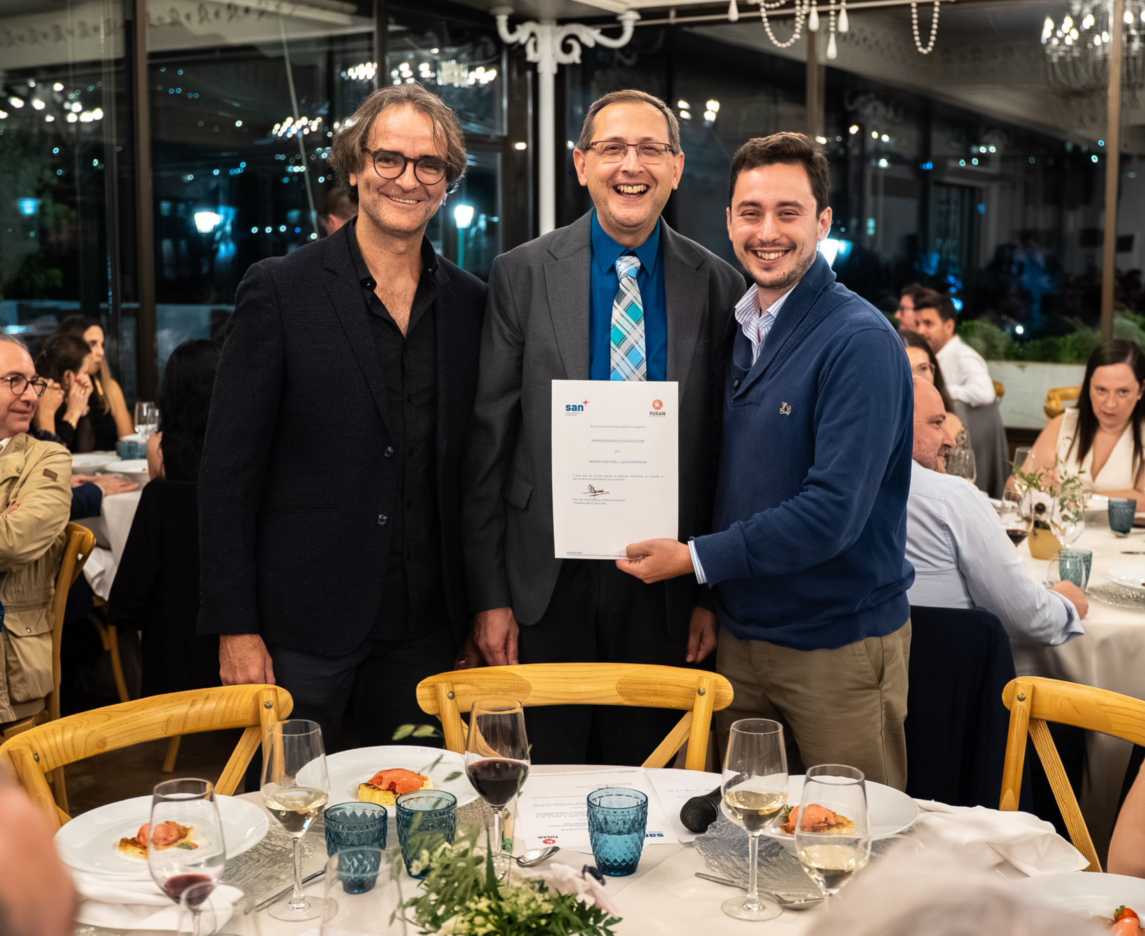 El doctor Antonio Luque Ambrosiani, elegido el mejor residente de Neurología de Andalucía en 2025